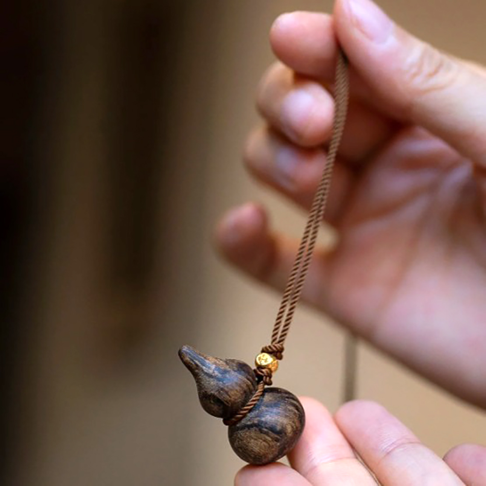 Handcarved Sandalwood Gourd Ne - đánh giá và giá Zen Yoga Fitness