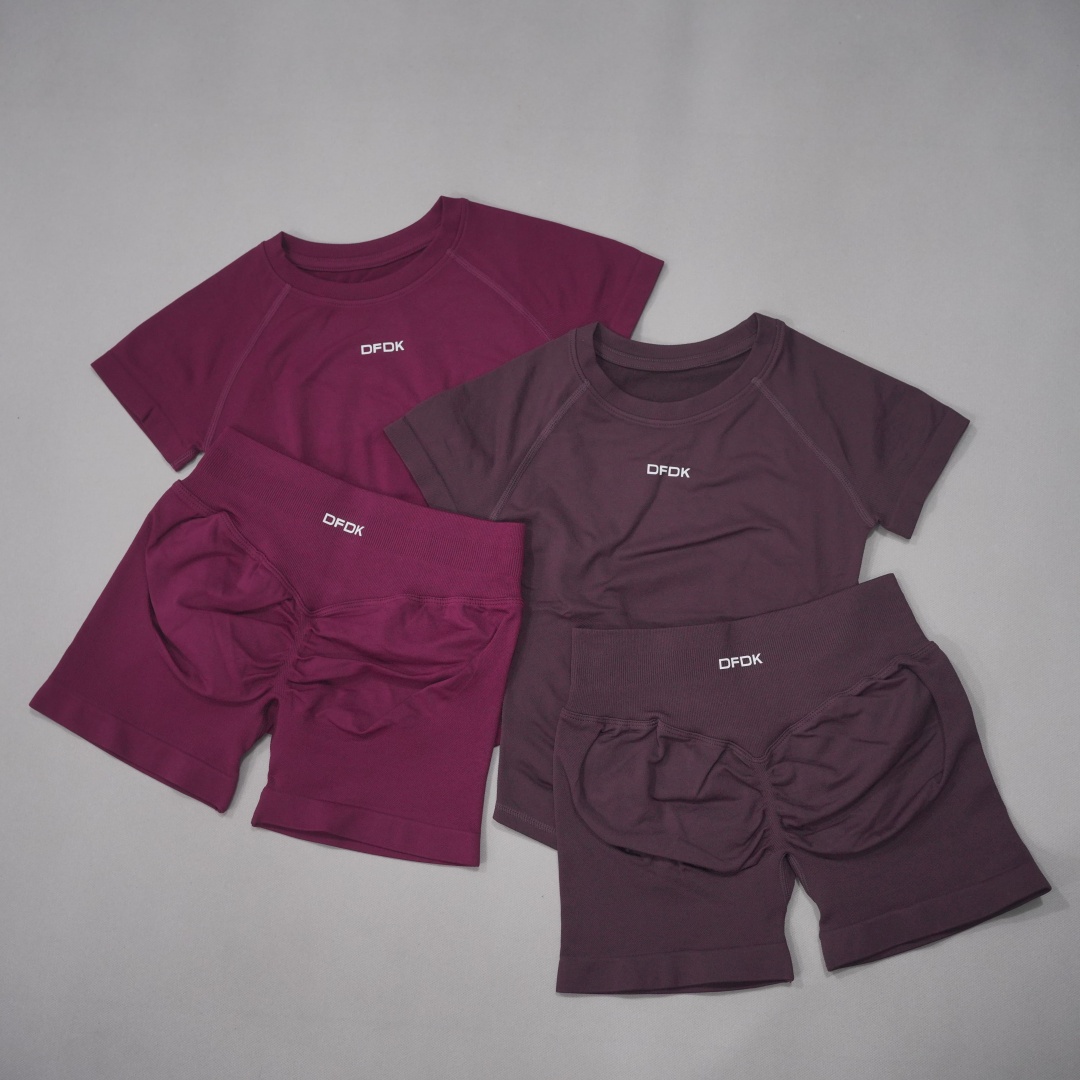 DFWomen 2Pcs Seamless Yoga Set - đánh giá và giá Yoga En Fitness